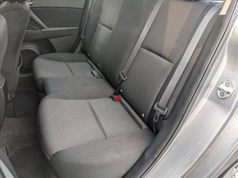 Used 2013 MAZDA MAZDA3 i SV w/ Convenience Pkg image 16