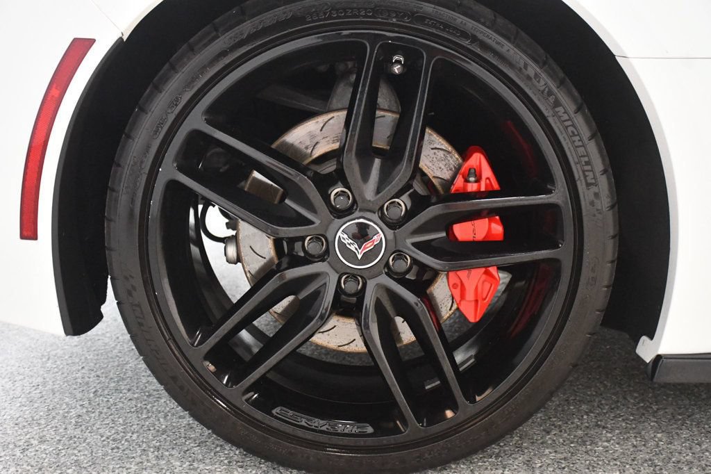 Used 2014 Chevrolet Corvette Stingray Convertible w/ 3LT Preferred Equipment Group RWD image 27