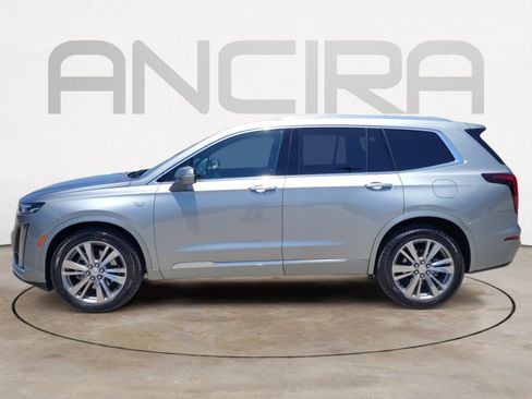 Used 2025 Cadillac XT6 Premium Luxury FWD image 7