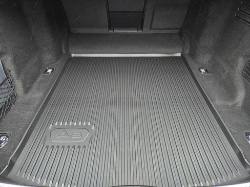 New 2026 Audi A8 L 3.0T AWD/4WD image 38