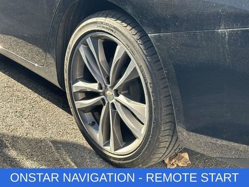 Used 2022 Chevrolet Malibu LT FWD image 6