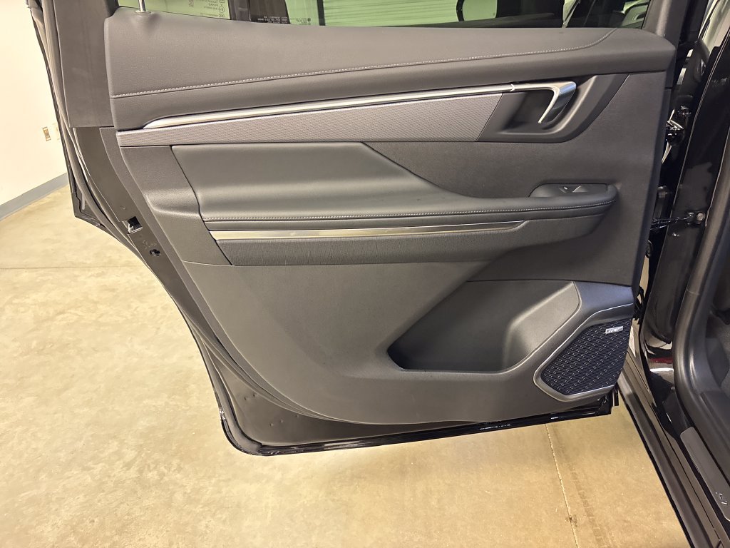 New 2026 Buick Enclave Sport Touring w/ Power Package FWD image 30
