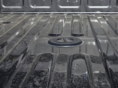 Used 2025 RAM 2500 Tradesman w/ Chrome Appearance Group image 10