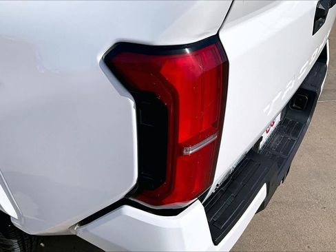 Used 2025 Toyota Tacoma SR5 w/ SR5 Upgrade Package image 27