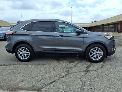 Used 2024 Ford Edge SEL w/ Convenience Package AWD/4WD image 6