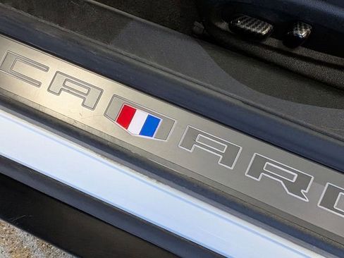 Used 2019 Chevrolet Camaro ZL1 image 16