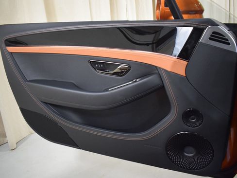 New 2026 Bentley Continental GTC AWD/4WD image 37