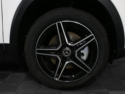 New 2026 Mercedes-Benz GLB 250 4MATIC image 37