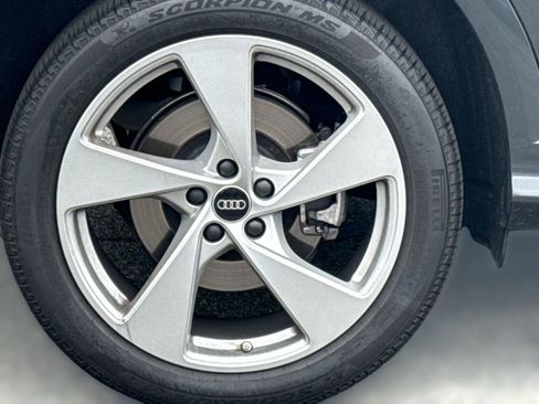 New 2025 Audi Q5 Premium Plus AWD/4WD image 39