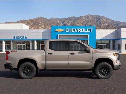 New 2026 Chevrolet Silverado 1500 Custom Trail Boss AWD/4WD image 3