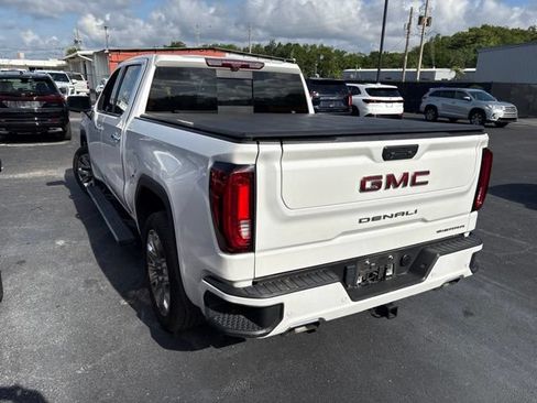 Used 2023 GMC Sierra 1500 Denali w/ Denali Reserve Package AWD/4WD image 8