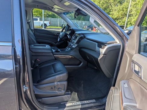 Used 2018 Chevrolet Tahoe LT AWD/4WD image 33
