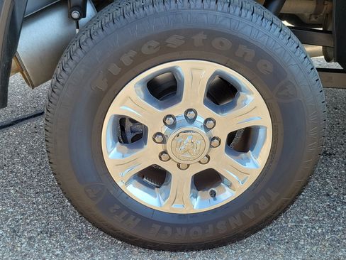 Used 2026 RAM 2500 Big Horn AWD/4WD image 5