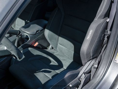 Used 2015 Ford Mustang Shelby GT350 RWD image 24