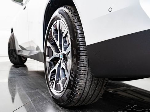 Certified 2025 BMW X3 xDrive30 w/ Premium Package AWD/4WD image 46