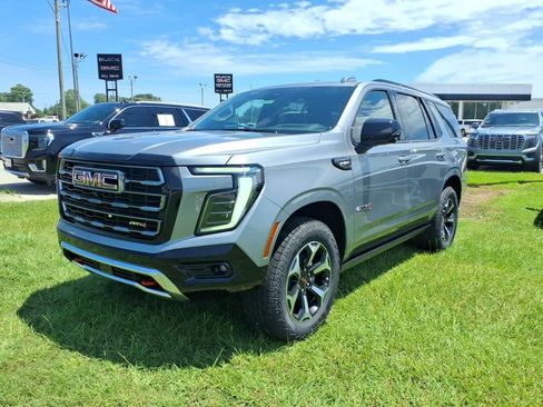 New 2026 GMC Yukon AT4 w/ AT4 Premium Plus Package AWD/4WD image 3
