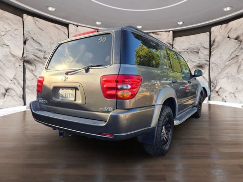Used 2003 Toyota Sequoia SR5 image 7