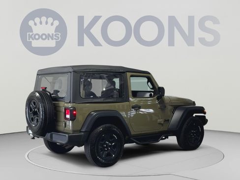 Used 2026 Jeep Wrangler Sport AWD/4WD image 11