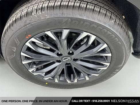 New 2026 Nissan Rogue Platinum image 33