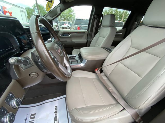 Used 2023 GMC Sierra 1500 SLT AWD/4WD image 12