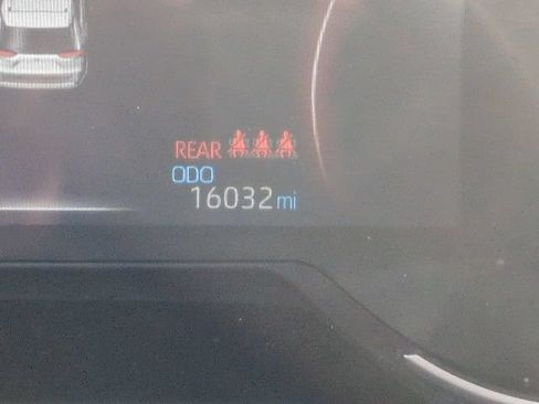 Used 2025 Toyota RAV4 LE AWD/4WD image 20