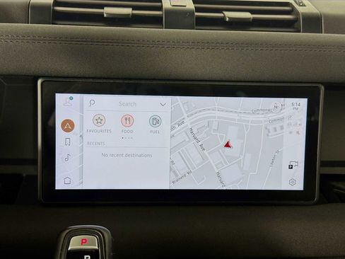 Used 2023 Land Rover Defender 110 X-Dynamic SE image 15