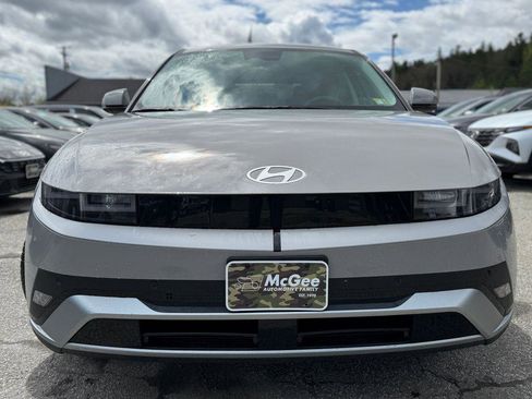 New 2026 Hyundai Ioniq 5 SEL image 2