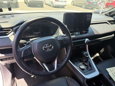 Used 2023 Toyota RAV4 XSE w/ Weather Package AWD/4WD image 17