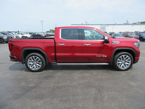 Certified 2024 GMC Sierra 1500 Denali w/ Denali Reserve Package AWD/4WD image 5