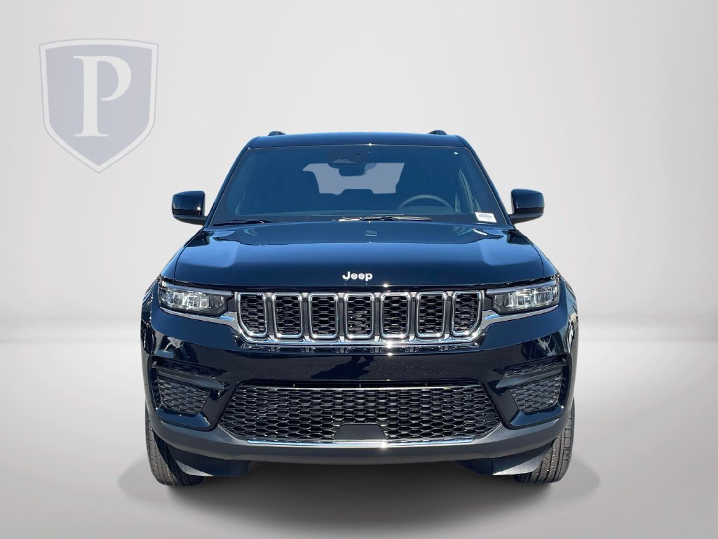 New 2027 Jeep Grand Cherokee 4WD image 3