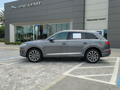 Used 2018 Audi Q7 3.0T Premium Plus w/ Premium Plus Package AWD/4WD image 2