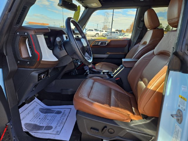 Used 2023 Ford Bronco Heritage Edition AWD/4WD image 2