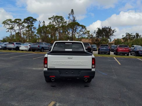 New 2025 Honda Ridgeline RTL+ image 7