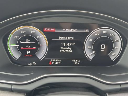 Used 2023 Audi Q5 e Premium Plus w/ Premium Plus Package AWD/4WD image 18