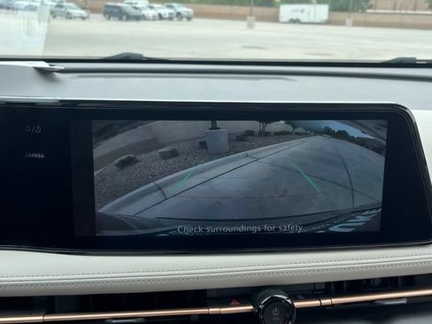 Used 2023 Nissan Ariya FWD image 21