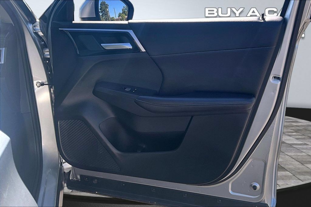 Used 2024 Mitsubishi Outlander SE AWD/4WD image 23