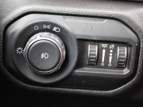Used 2021 Jeep Wrangler Unlimited Sport AWD/4WD image 23