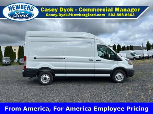 New 2026 Ford Transit 250 148 High Roof AWD image 5