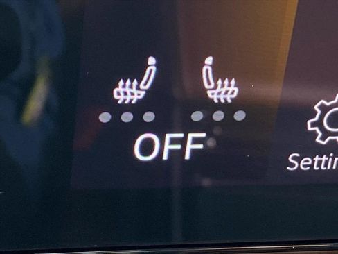 Certified 2023 Volkswagen ID.4 Pro image 15