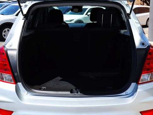 Used 2020 Chevrolet Trax LS w/ Tint and Cruise Package FWD image 23