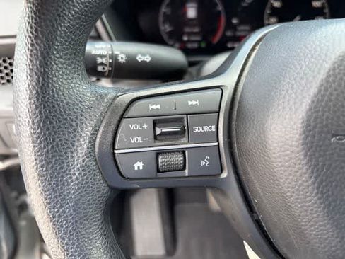 Used 2024 Honda CR-V LX image 11