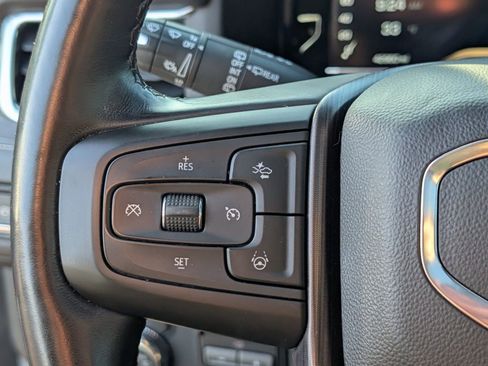 Used 2023 GMC Yukon Denali Ultimate image 40