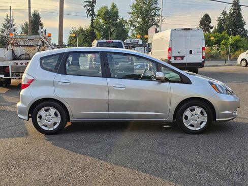 Used 2013 Honda Fit image 5