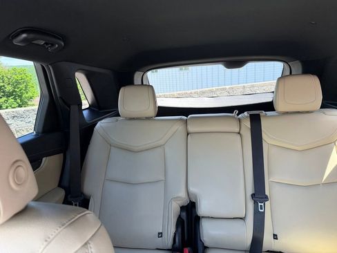 Used 2019 Cadillac XT5 FWD image 20