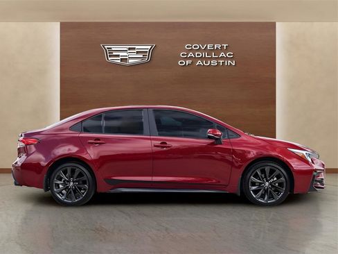 Used 2024 Toyota Corolla SE image 5