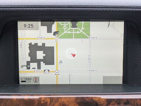 Used 2014 Mercedes-Benz CLS 550 4MATIC image 23