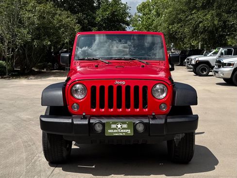Used 2017 Jeep Wrangler Sport w/ Quick Order Package 24S AWD/4WD image 3