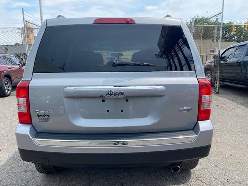 Used 2016 Jeep Patriot High Altitude AWD/4WD image 8