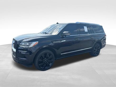 Used 2024 Lincoln Navigator L Reserve AWD/4WD image 1