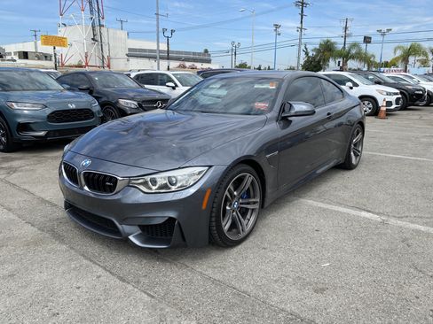 Used 2015 BMW M4 Coupe RWD image 2